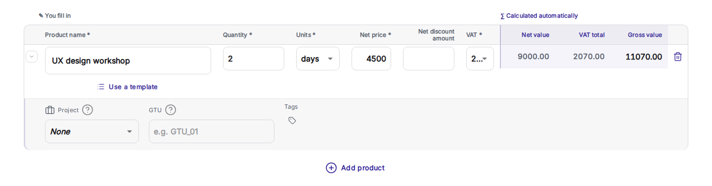 En fakturarad för en UX-designworkshop, 2 dagar till ett nettopris på 4500, där nettovärde, momssumma och bruttovärde räknas ut automatiskt, med fält för projekt, GTU och taggar.